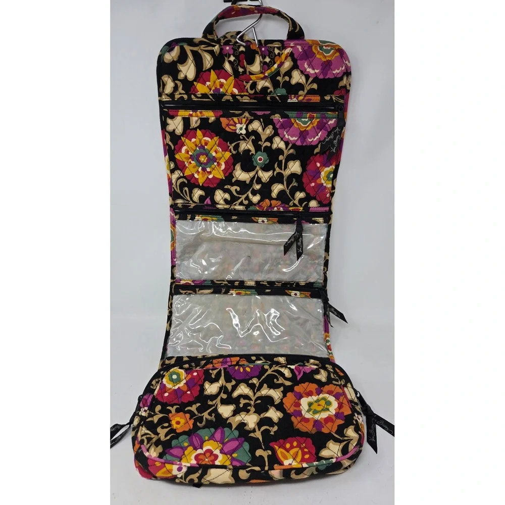 Vera Bradley Suzani Quilted Hanging Travel Organizer Floral Toiletry Bag
